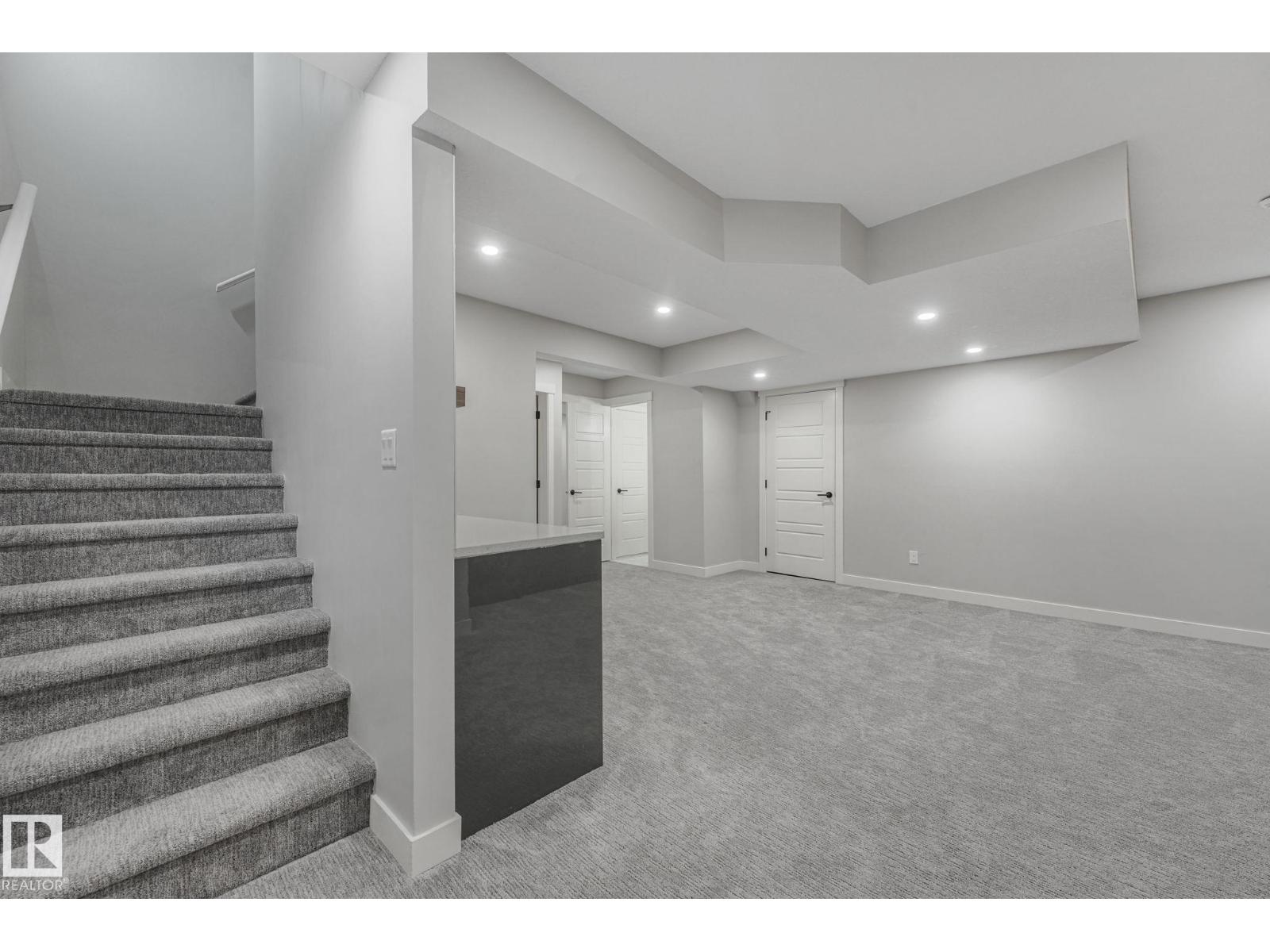 1548 36 Av Nw, Edmonton, Alberta T6T 0M5 - Photo 35 - E4476356