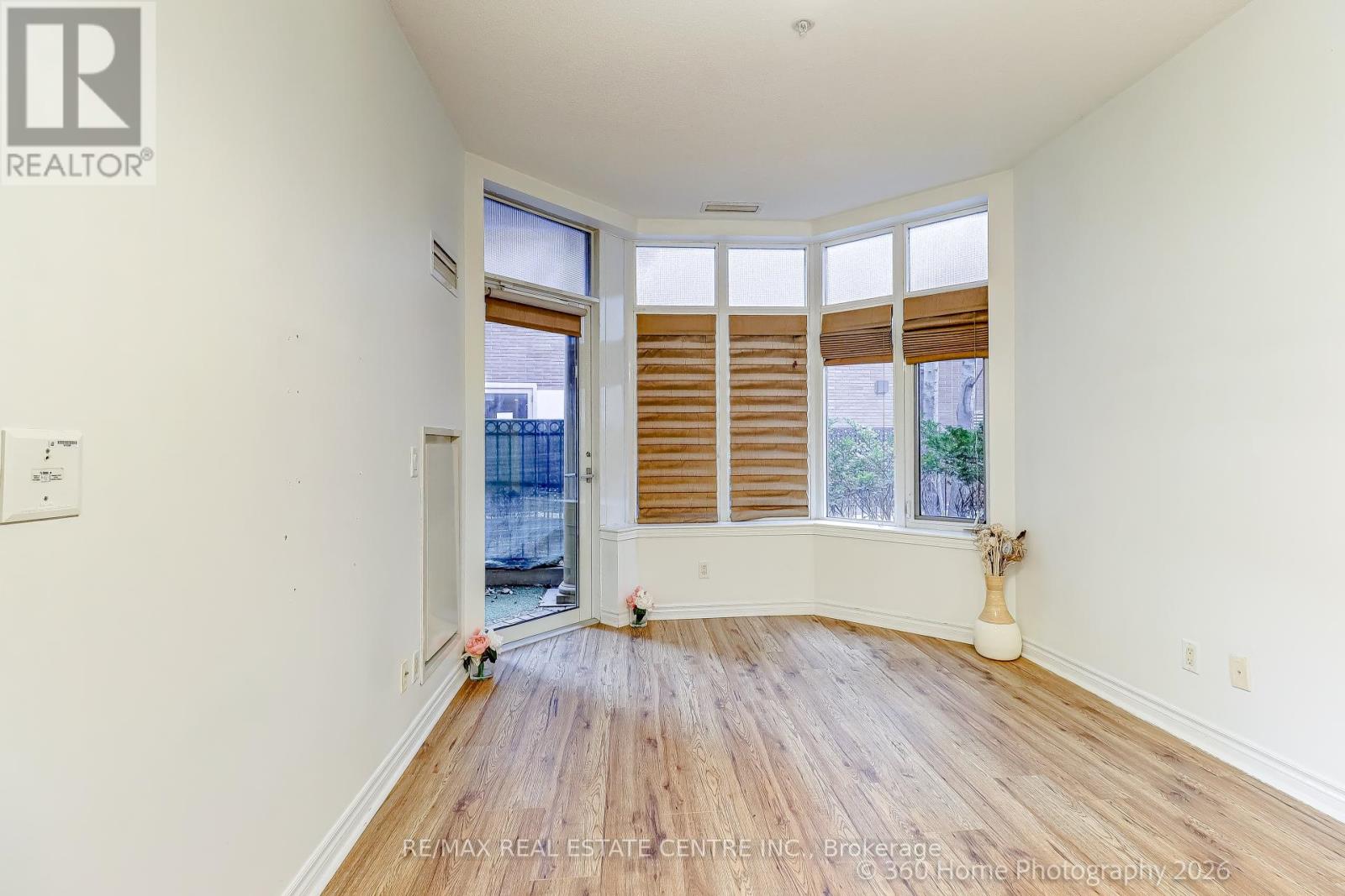 107 - 350 Princess Royal Drive, Mississauga, Ontario  L5B 4N1 - Photo 11 - W12865942