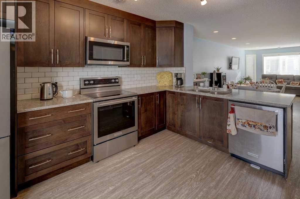 1301, 2400 Ravenswood View Se, Airdrie, Alberta  T4A 0V7 - Photo 11 - A2291179