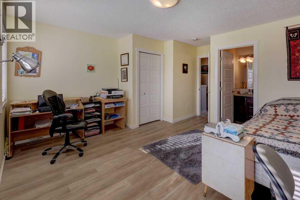 1301, 2400 Ravenswood View Se, Airdrie, Alberta  T4A 0V7 - Photo 17 - A2291179