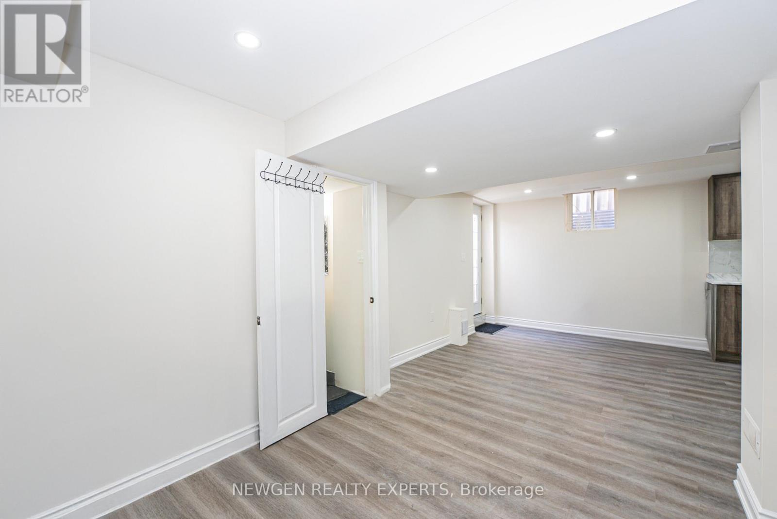 609 Yorkminster Crescent, Mississauga, Ontario  L5R 2A1 - Photo 39 - W12866374