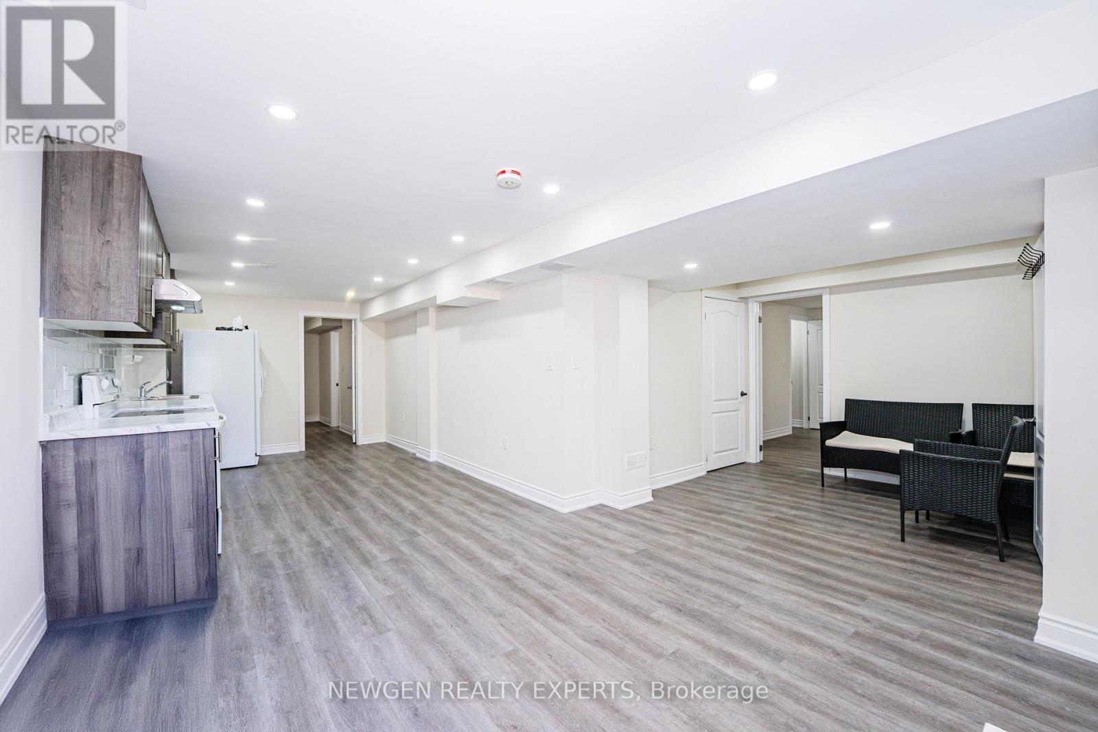 609 Yorkminster Crescent, Mississauga, Ontario  L5R 2A1 - Photo 35 - W12866374