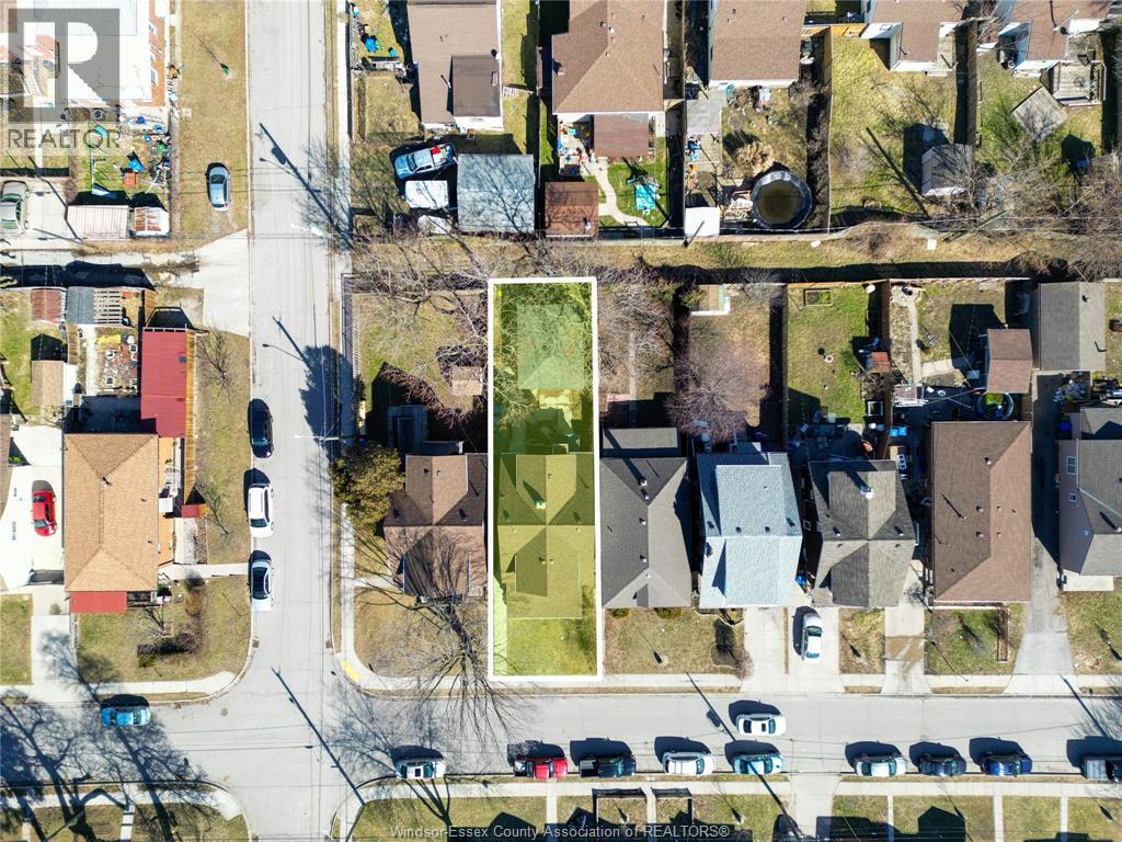 1154-56 Elm, Windsor, Ontario  N9A 5H9 - Photo 3 - 26005003