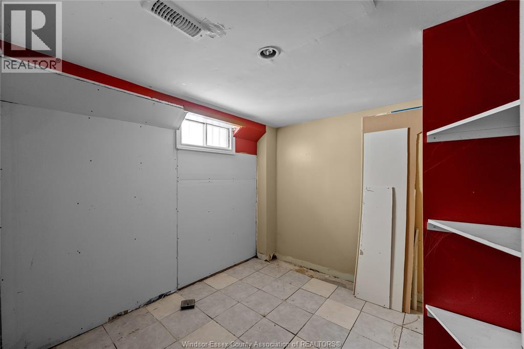 1154-56 Elm, Windsor, Ontario  N9A 5H9 - Photo 39 - 26005003