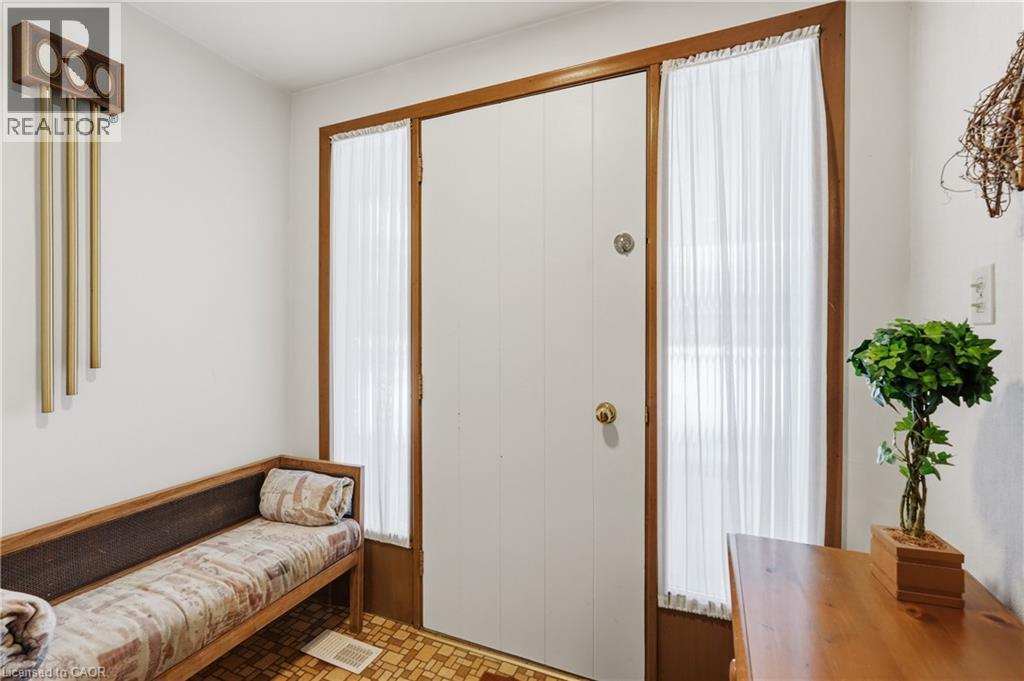 73 Brentwood Drive, Guelph, Ontario  N1H 5M8 - Photo 4 - 40810971