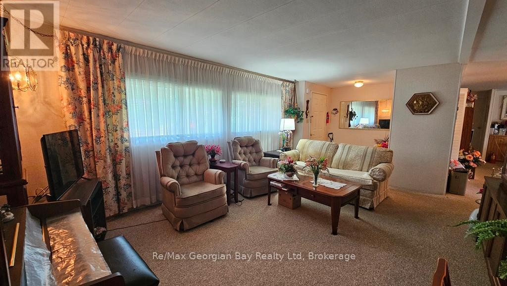 27 Mimosa Drive, Innisfil, Ontario  L9S 1P8 - Photo 12 - N12866706