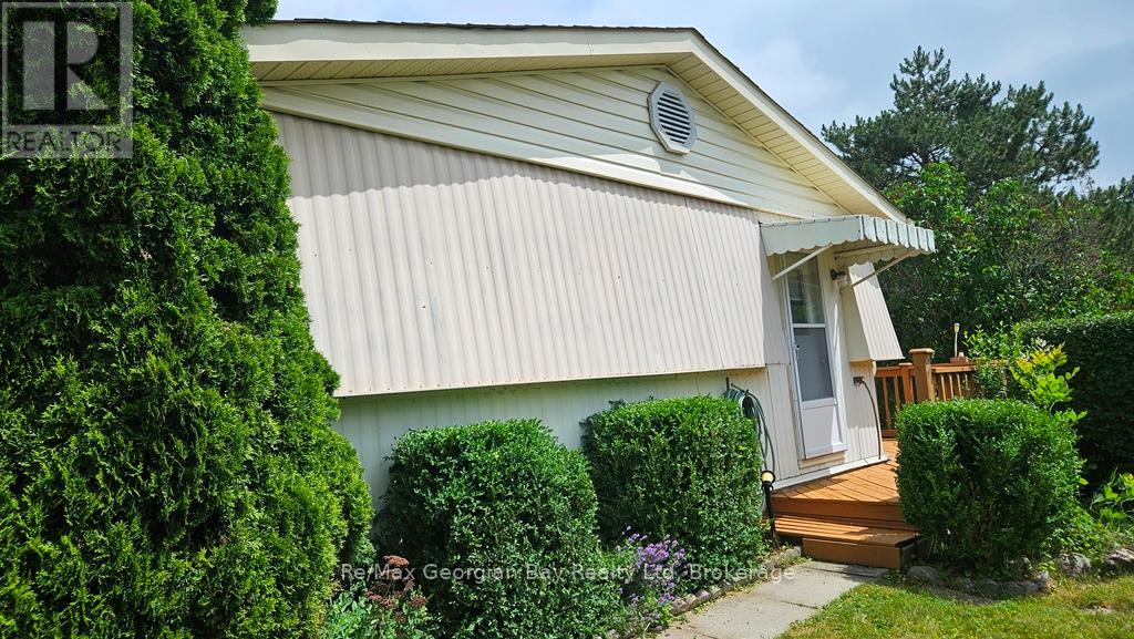 27 Mimosa Drive, Innisfil, Ontario  L9S 1P8 - Photo 22 - N12866706