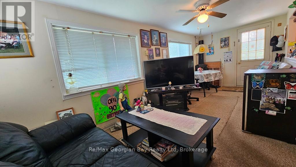 27 Mimosa Drive, Innisfil, Ontario  L9S 1P8 - Photo 9 - N12866706