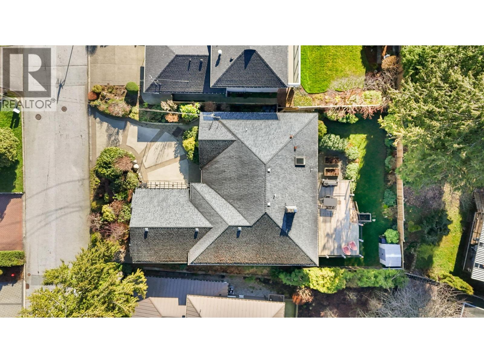 759 Winona Avenue, North Vancouver, British Columbia  V7R 2B2 - Photo 26 - R3098007