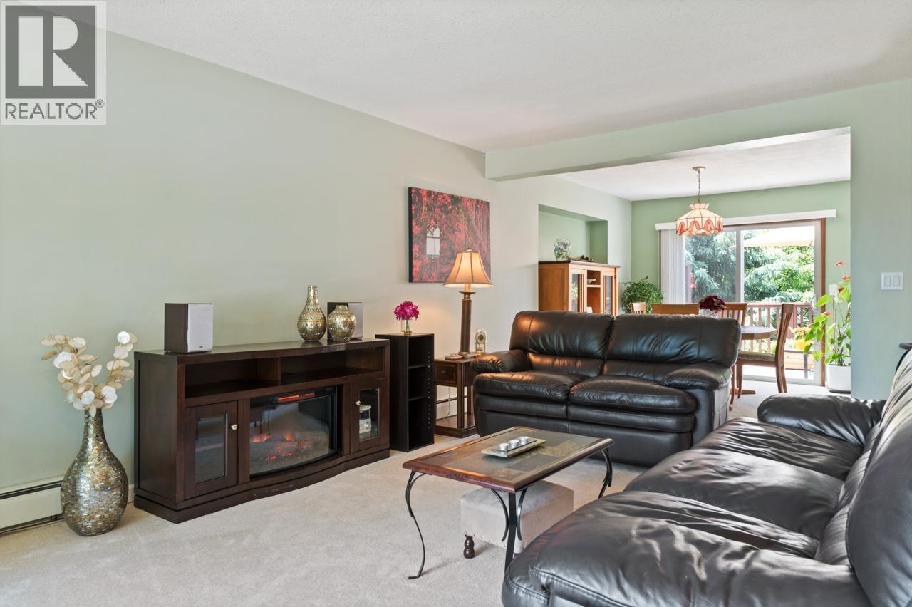 11523 Bonson Road, Pitt Meadows, British Columbia  V3Y 1P7 - Photo 9 - R3098011