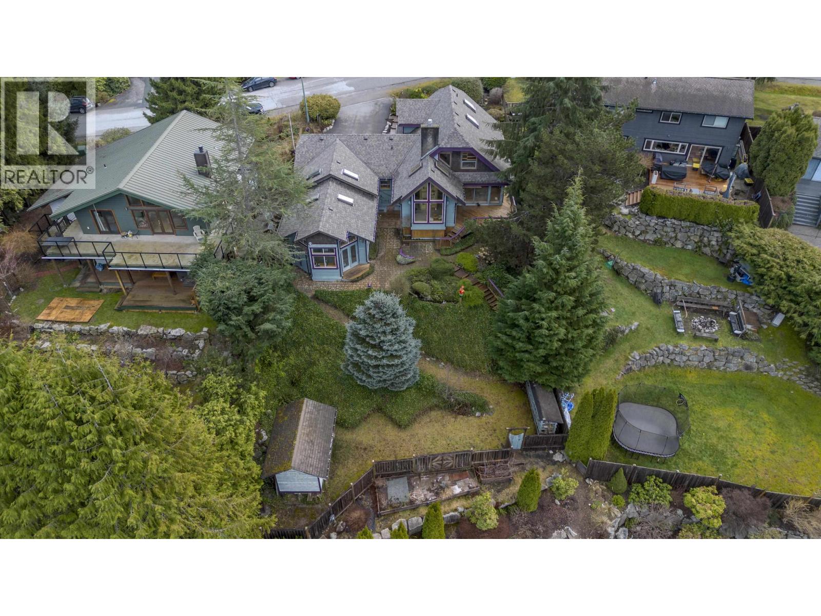 2317 Greenwood Way, Squamish, British Columbia  V0N 1T0 - Photo 13 - R3098020