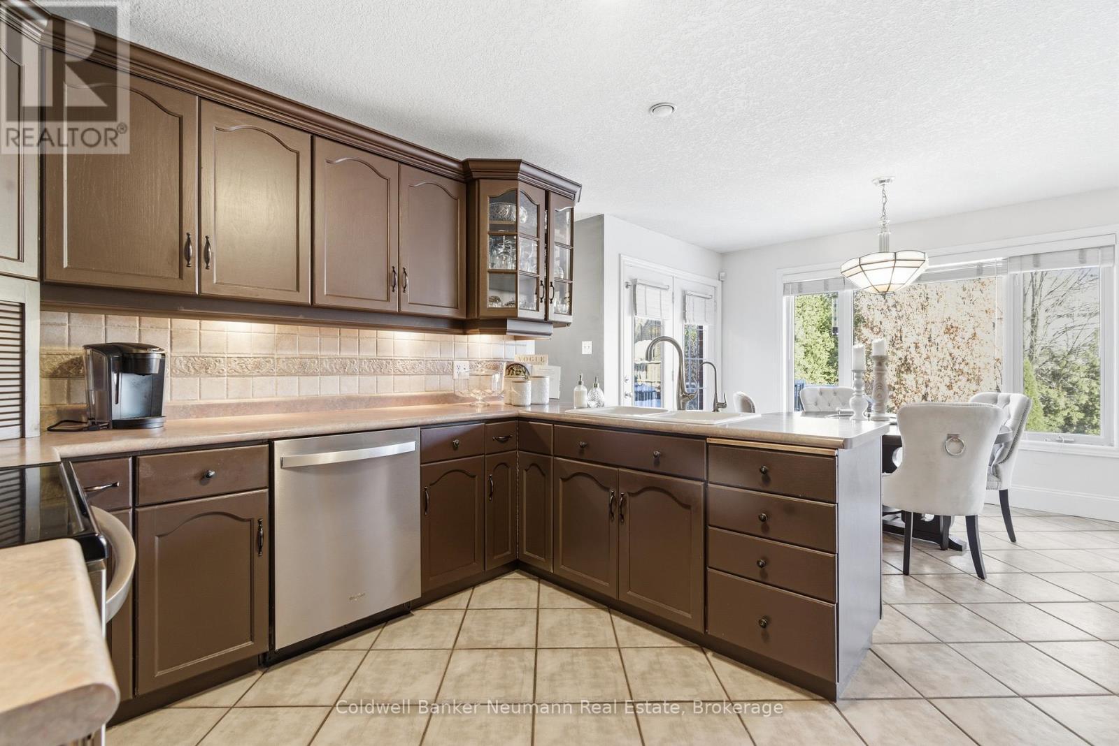 45 Fieldstone Road, Guelph, Ontario  N1L 1B4 - Photo 11 - X12866612