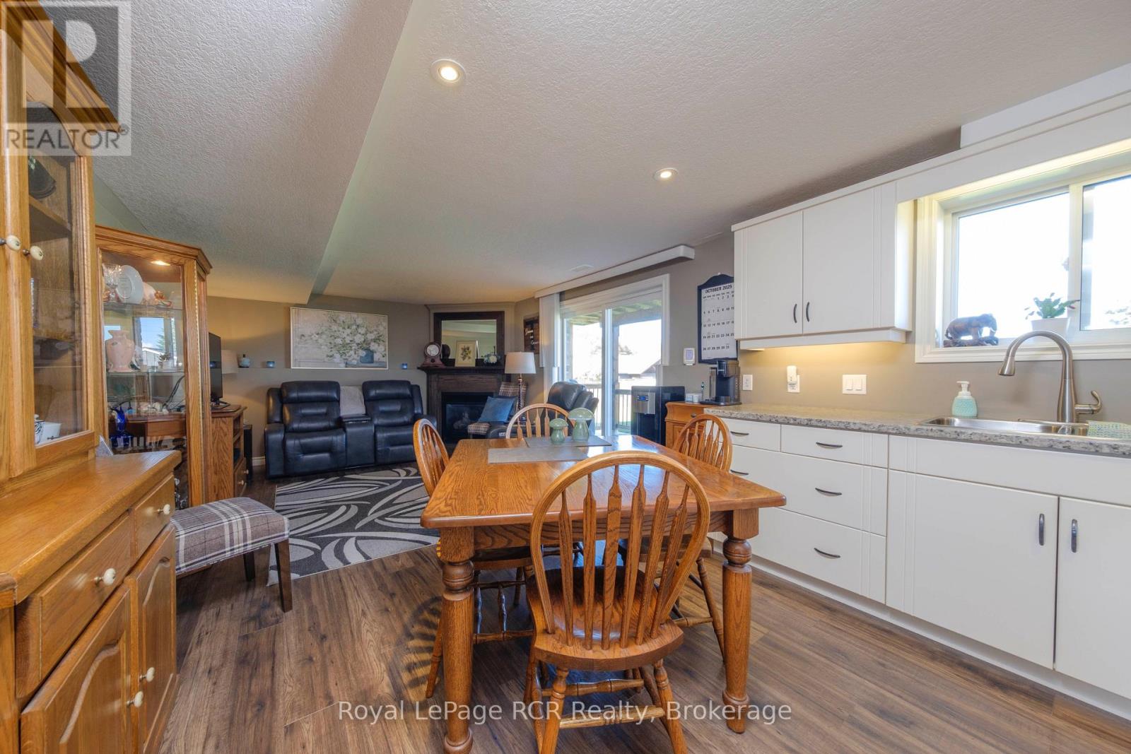 54 Lakefield Drive, Kincardine, Ontario  N2Z 0C9 - Photo 18 - X12866620