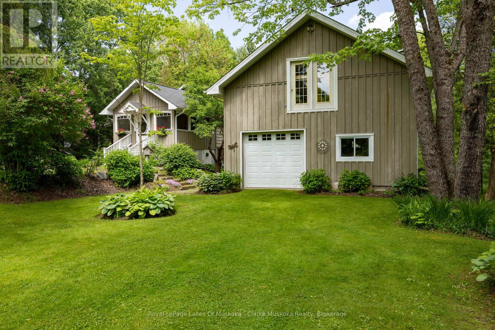 43 Maple St, Seguin, Ontario  P0C 1J0 - Photo 3 - X12866692