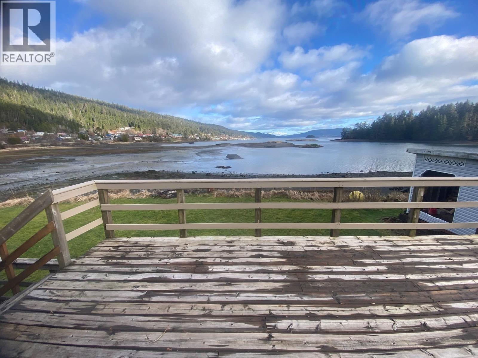 614 5th Avenue, Daajing Giids City, British Columbia  V0T 1S0 - Photo 2 - R3098050