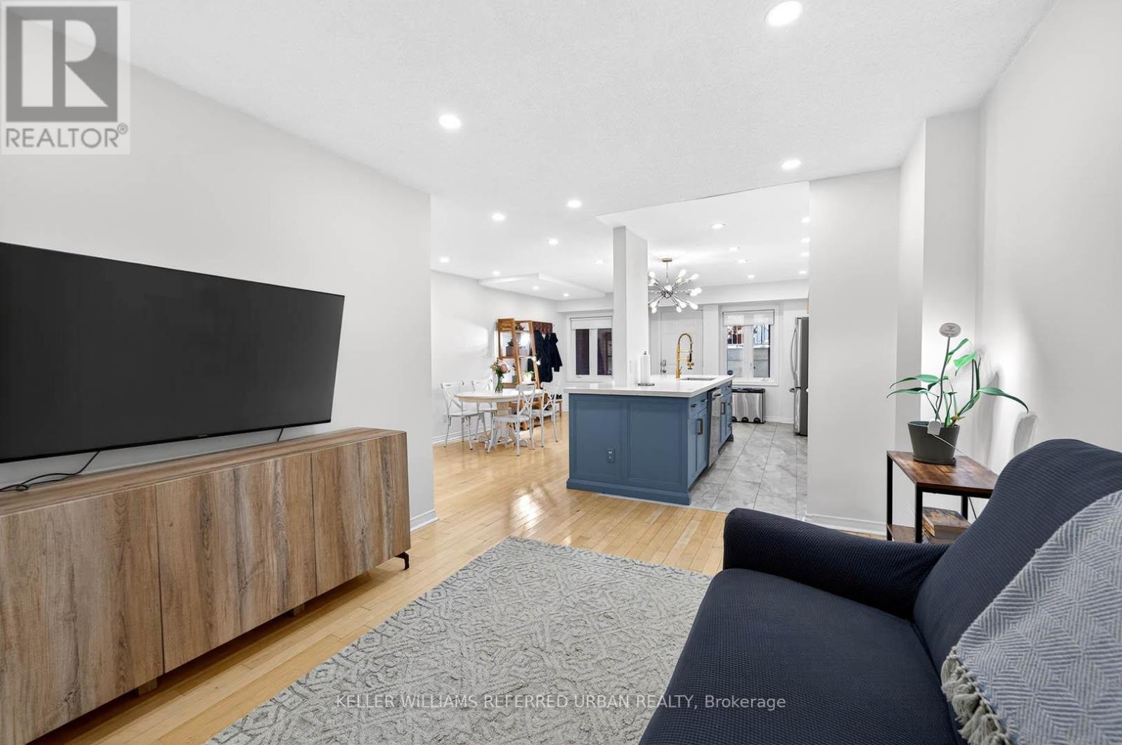 3203 - 12 Sudbury Street, Toronto, Ontario  M6J 3W7 - Photo 15 - C12866650