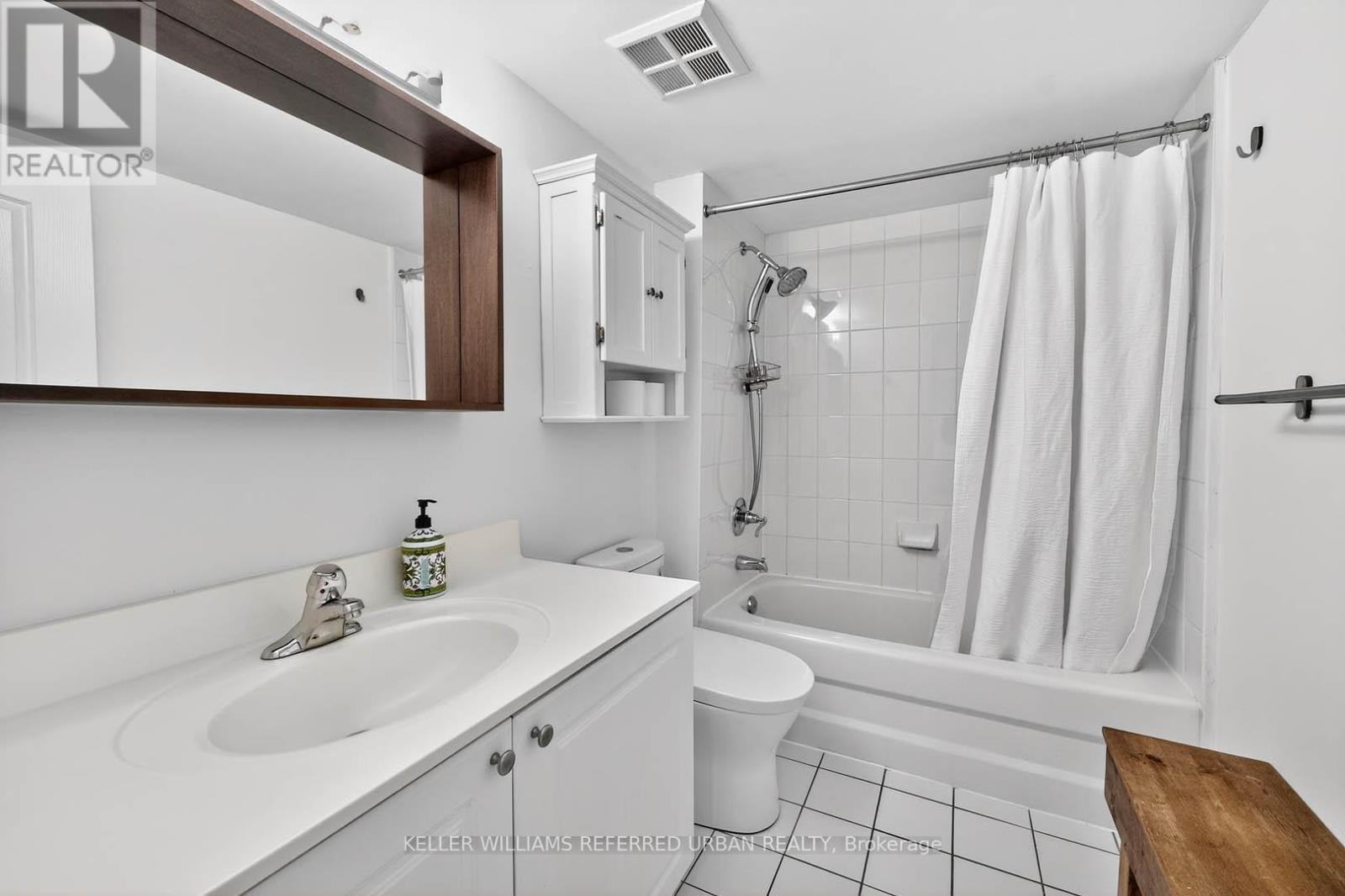 3203 - 12 Sudbury Street, Toronto, Ontario  M6J 3W7 - Photo 23 - C12866650