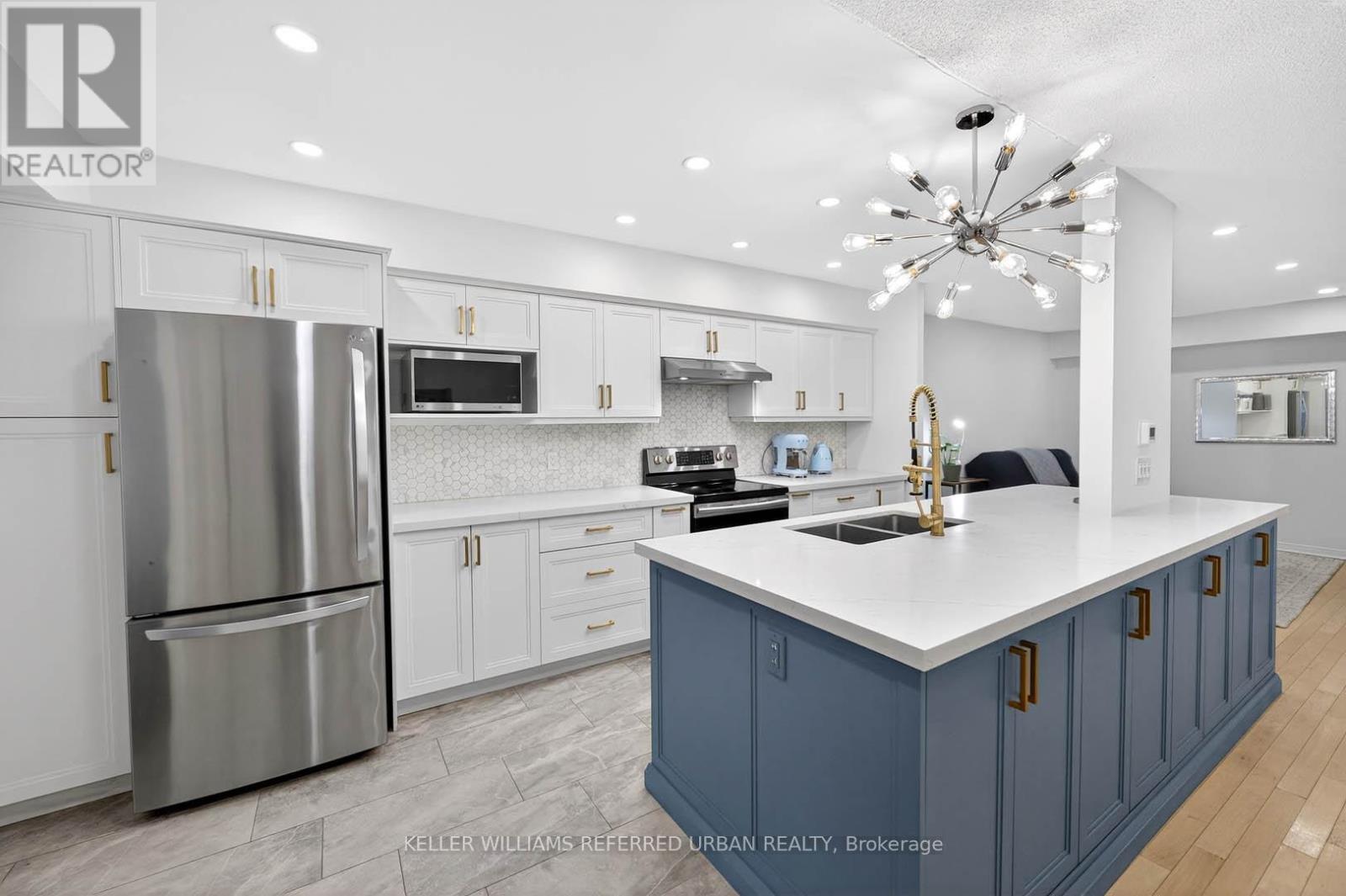 3203 - 12 Sudbury Street, Toronto, Ontario  M6J 3W7 - Photo 8 - C12866650