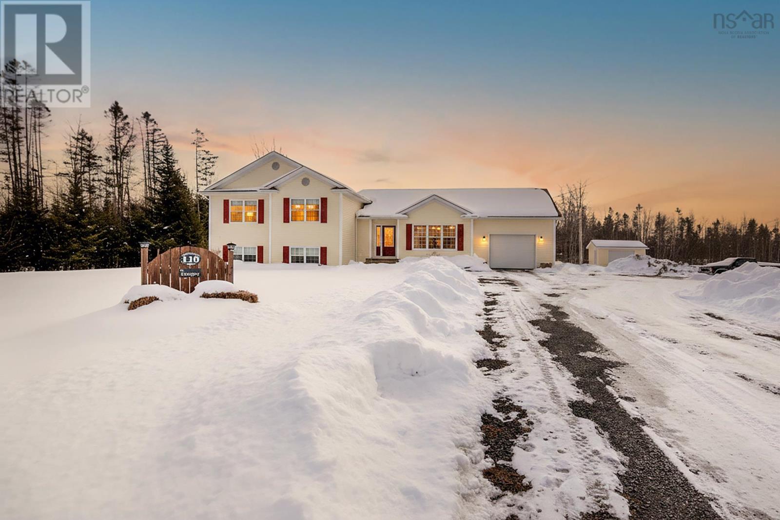 110 Ridge Wood Court, Belnan, Nova Scotia  B2S 0A8 - Photo 1 - 202603394