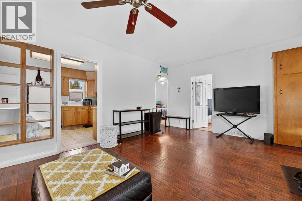 544 21 Street S, Lethbridge, Alberta  T1J 3K3 - Photo 7 - A2291364