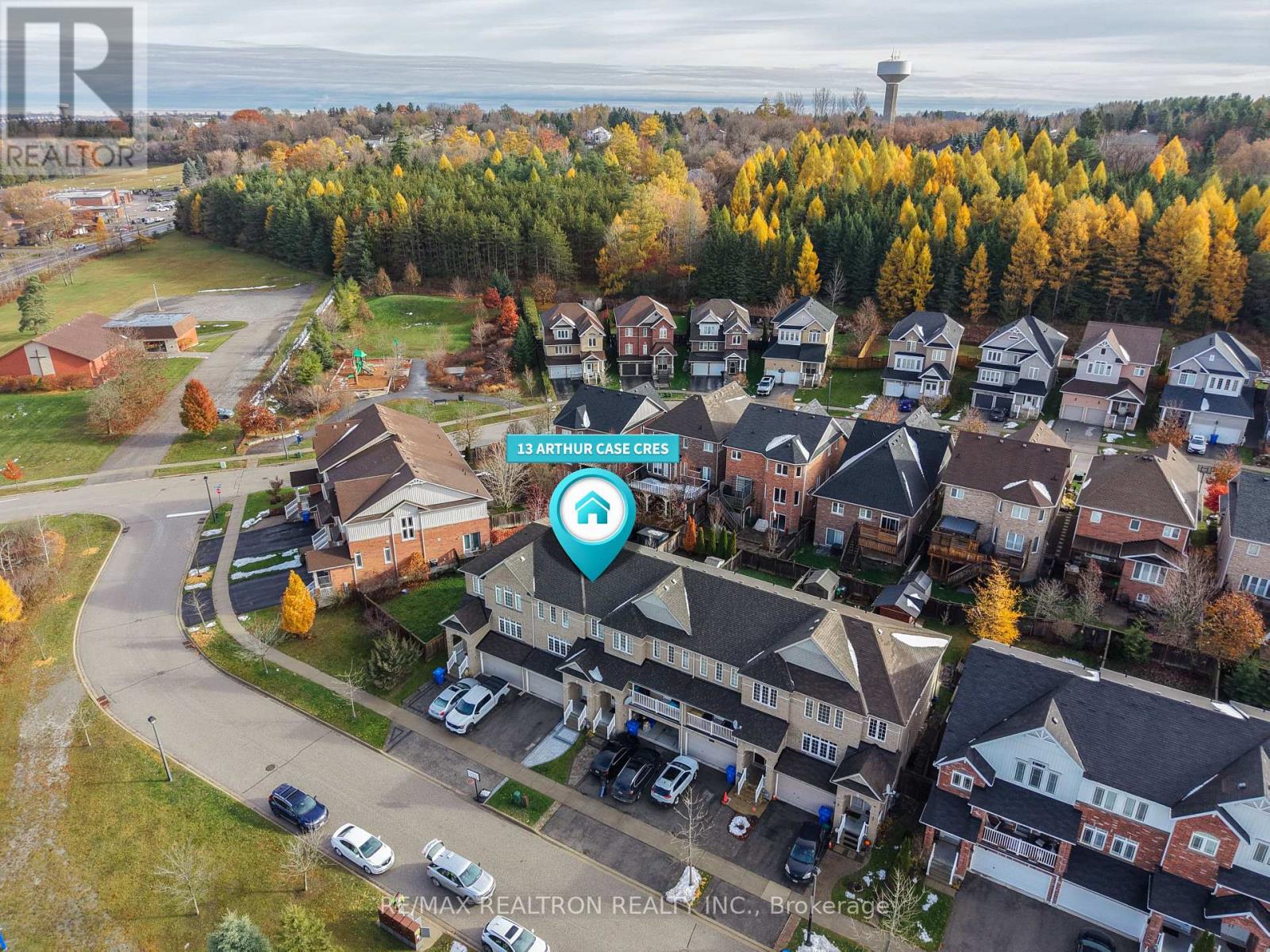 13 Arthur Case Crescent, East Gwillimbury, Ontario  L0G 1M0 - Photo 1 - N12866642