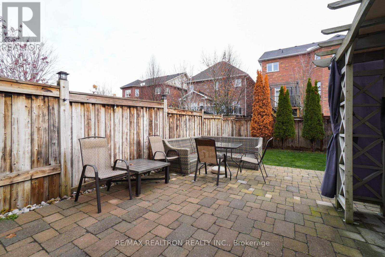 13 Arthur Case Crescent, East Gwillimbury, Ontario  L0G 1M0 - Photo 13 - N12866642