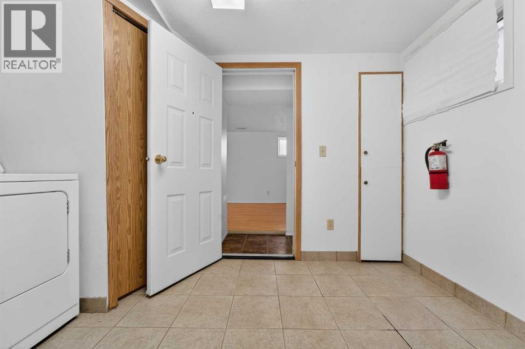 544 21 Street S, Lethbridge, Alberta  T1J 3K3 - Photo 25 - A2291364