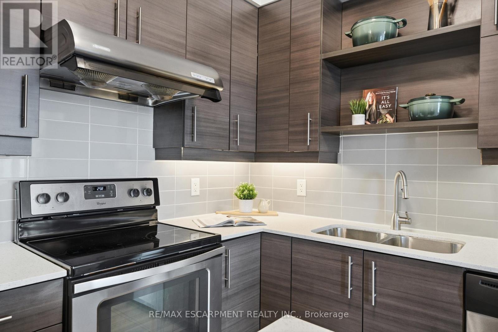 1210 - 277 South Park Road, Markham, Ontario  L3T 0B7 - Photo 12 - N12866658