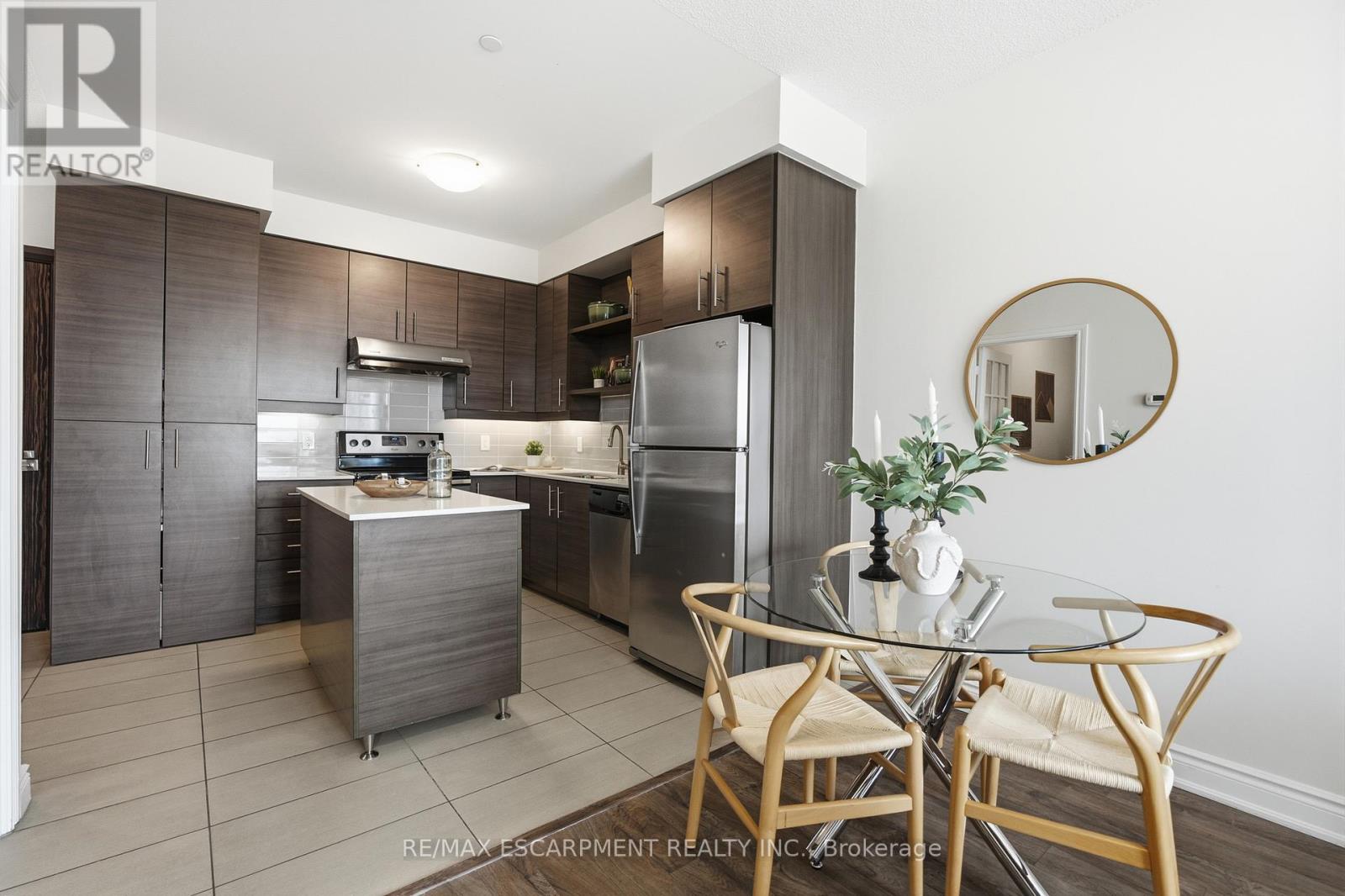 1210 - 277 South Park Road, Markham, Ontario  L3T 0B7 - Photo 13 - N12866658