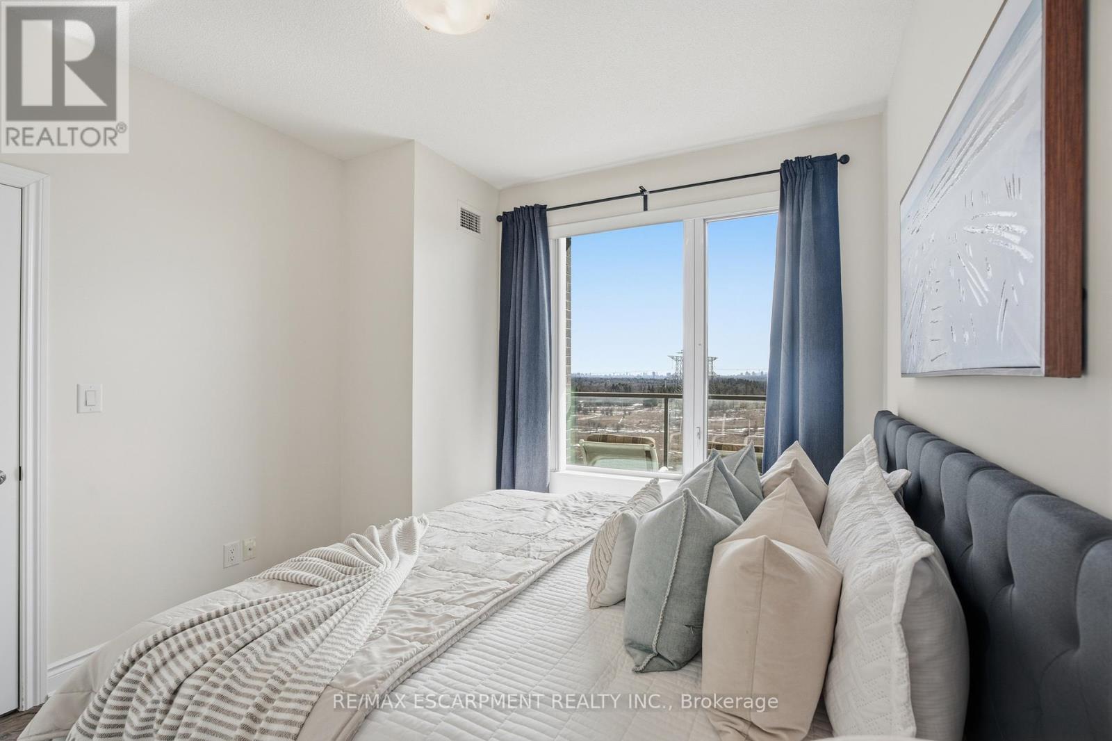 1210 - 277 South Park Road, Markham, Ontario  L3T 0B7 - Photo 23 - N12866658