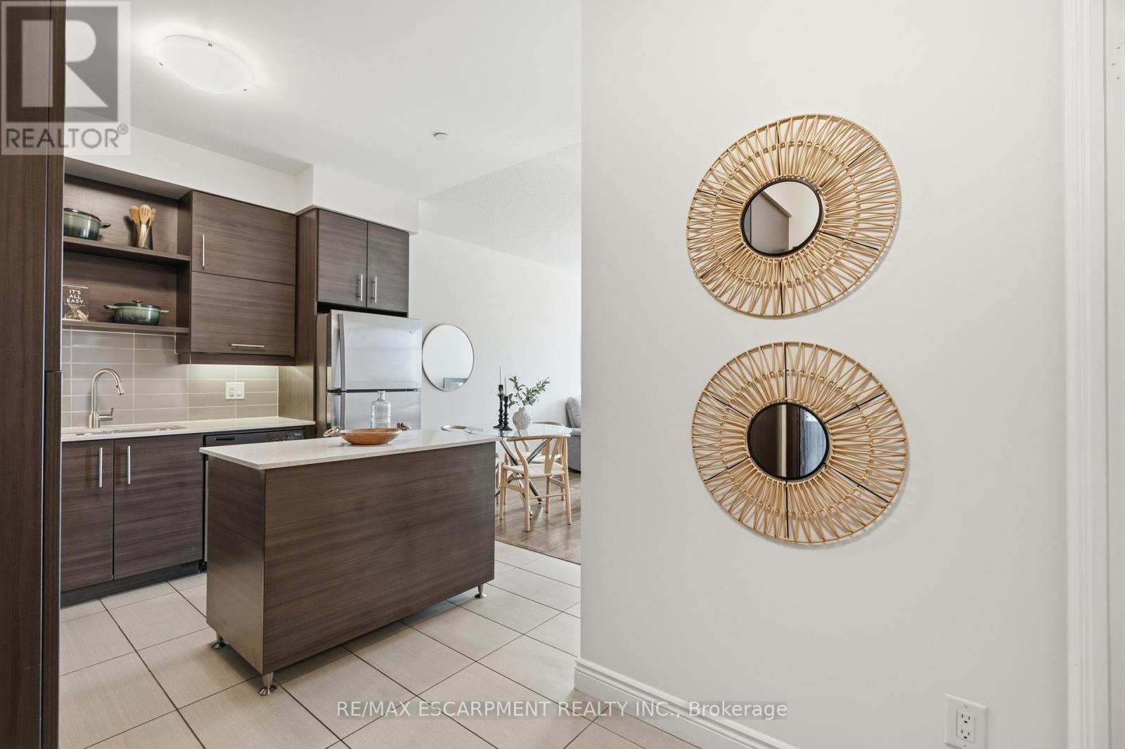 1210 - 277 South Park Road, Markham, Ontario  L3T 0B7 - Photo 7 - N12866658