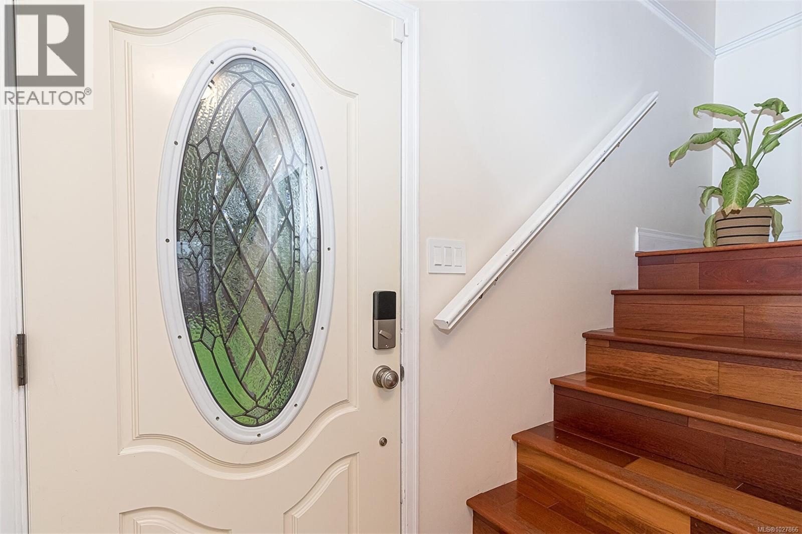 3026 Glen Lake Rd, Langford, British Columbia  V9B 4B4 - Photo 5 - 1027866