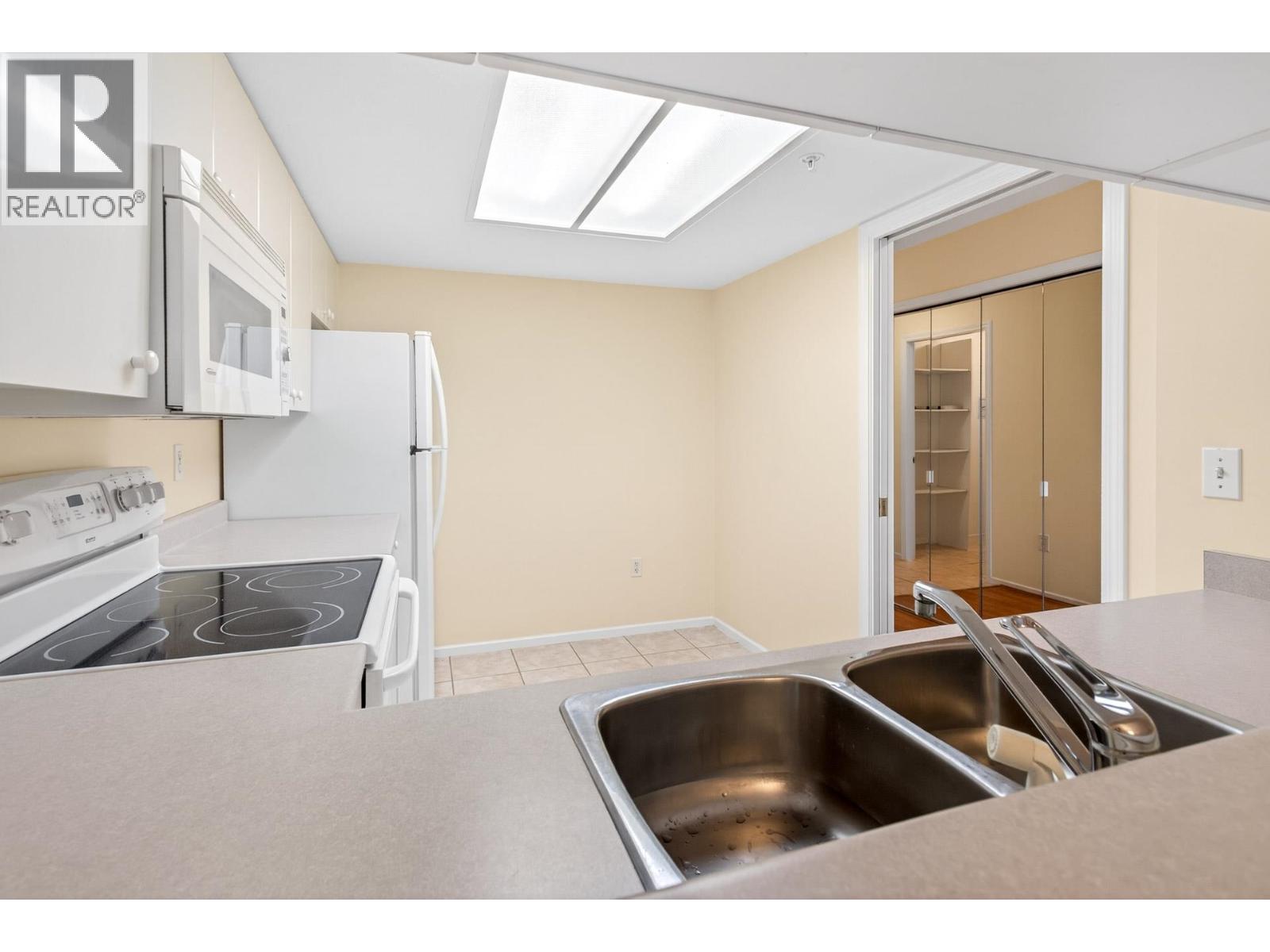 905 1196 Pipeline Road, Coquitlam, British Columbia  V3B 7Z6 - Photo 18 - R3097285