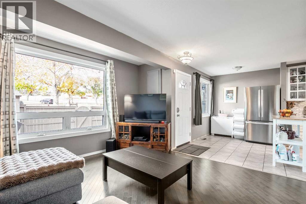 2, 1055 72 Avenue Nw, Calgary, Alberta  T2K 5S4 - Photo 12 - A2290768