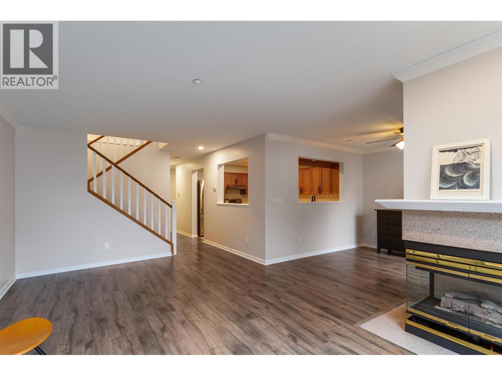 79 323 Governors Court, New Westminster, British Columbia  V3L 5S6 - Photo 6 - R3093232