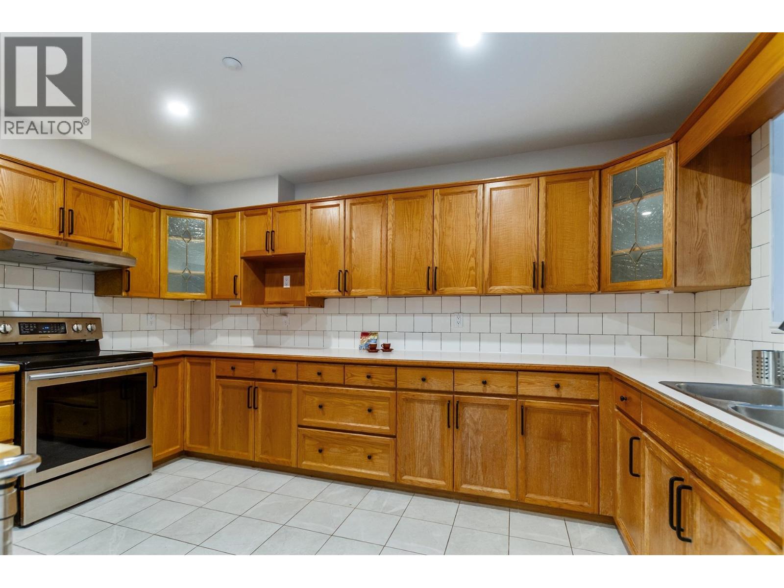 79 323 Governors Court, New Westminster, British Columbia  V3L 5S6 - Photo 9 - R3093232