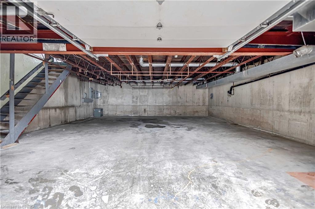 164 Charing Cross Street, Brantford, Ontario  N3R 2J4 - Photo 11 - 40811087