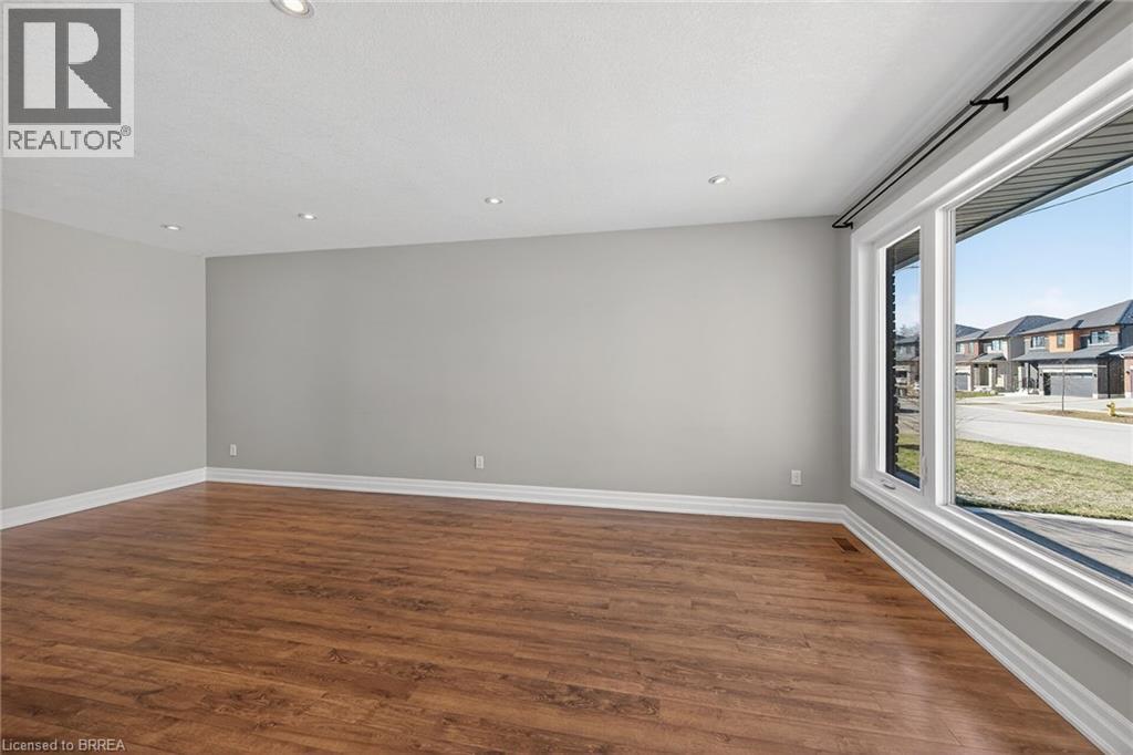 19 Cumberland Street, Brantford, Ontario  N3S 7J6 - Photo 10 - 40811056