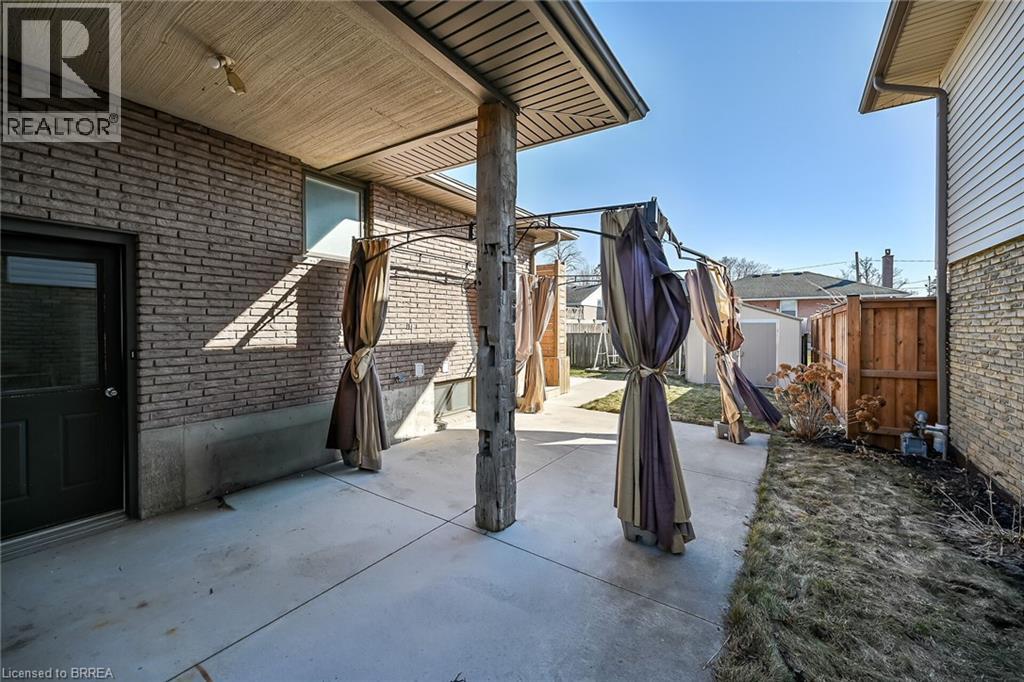 19 Cumberland Street, Brantford, Ontario  N3S 7J6 - Photo 27 - 40811056