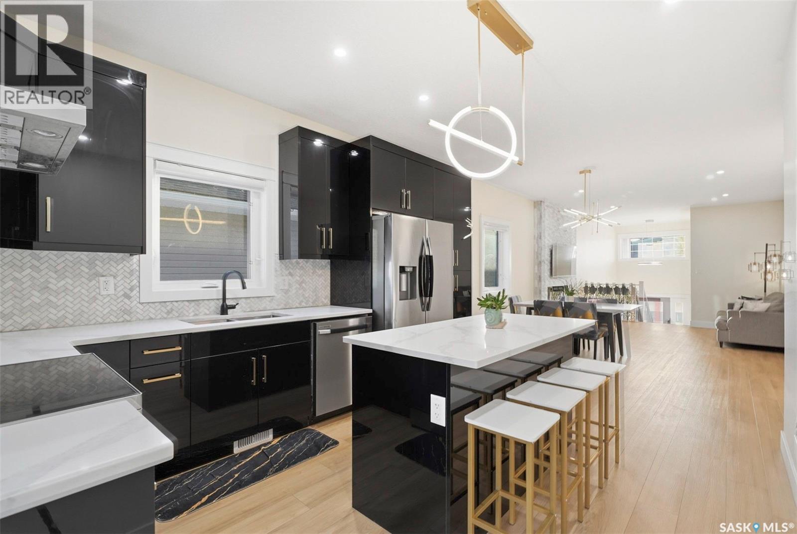 711 Nightingale Road, Saskatoon, Saskatchewan  S7L 6X7 - Photo 11 - SK030031