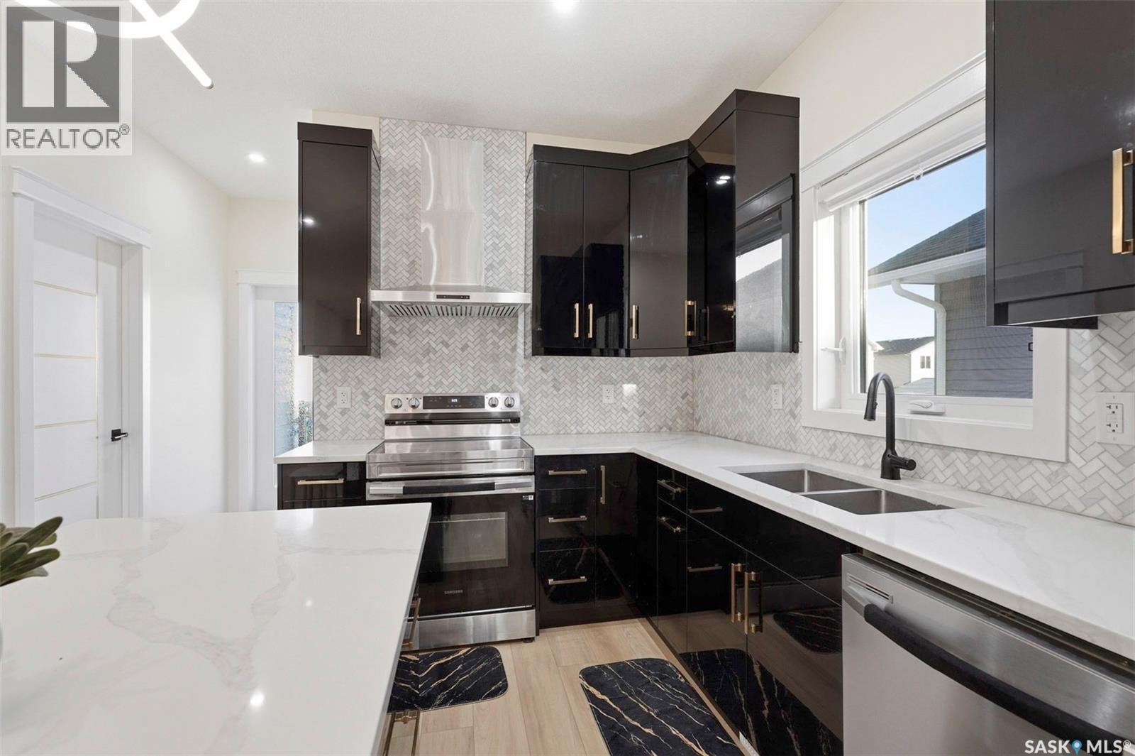 711 Nightingale Road, Saskatoon, Saskatchewan  S7L 6X7 - Photo 12 - SK030031