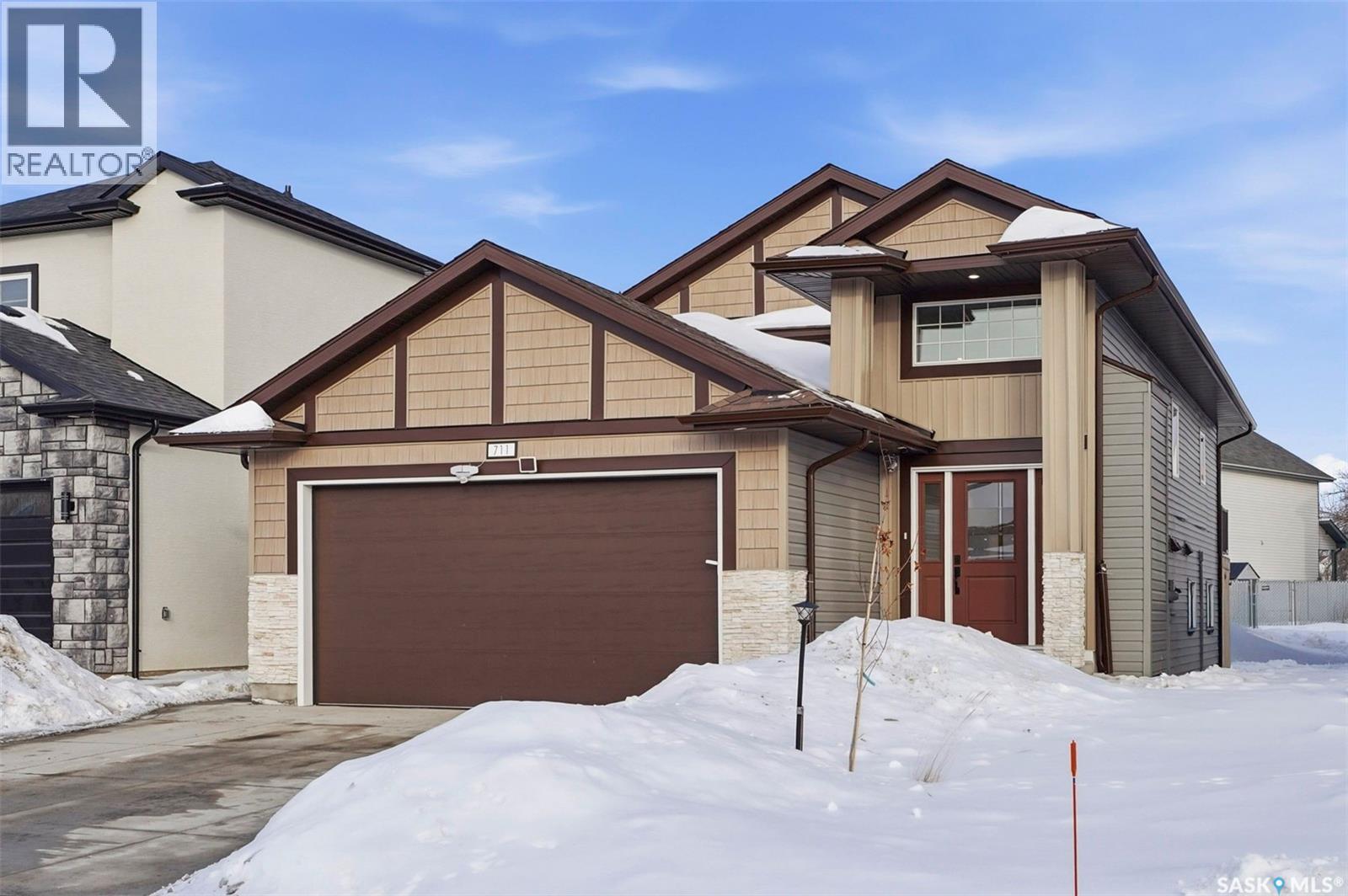 711 Nightingale Road, Saskatoon, Saskatchewan  S7L 6X7 - Photo 2 - SK030031