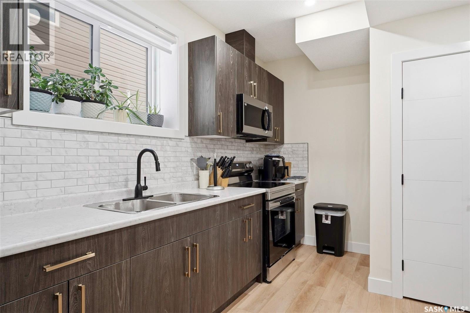 711 Nightingale Road, Saskatoon, Saskatchewan  S7L 6X7 - Photo 26 - SK030031