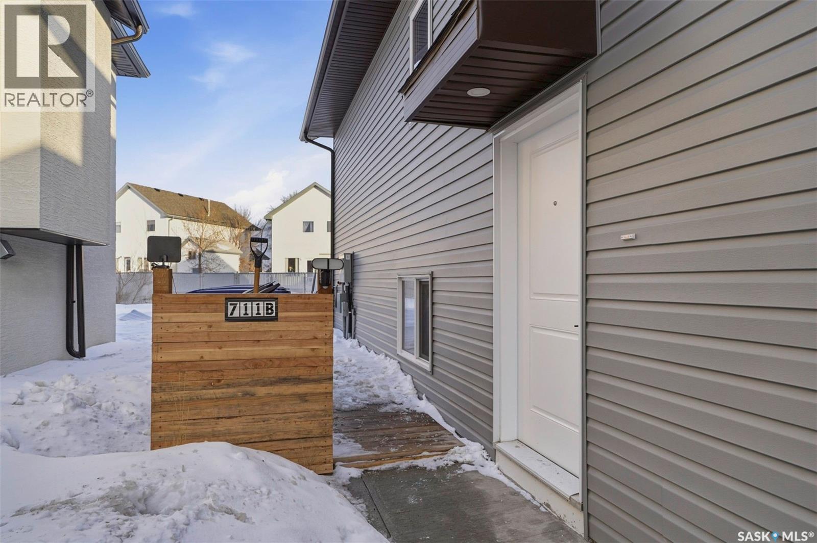 711 Nightingale Road, Saskatoon, Saskatchewan  S7L 6X7 - Photo 39 - SK030031