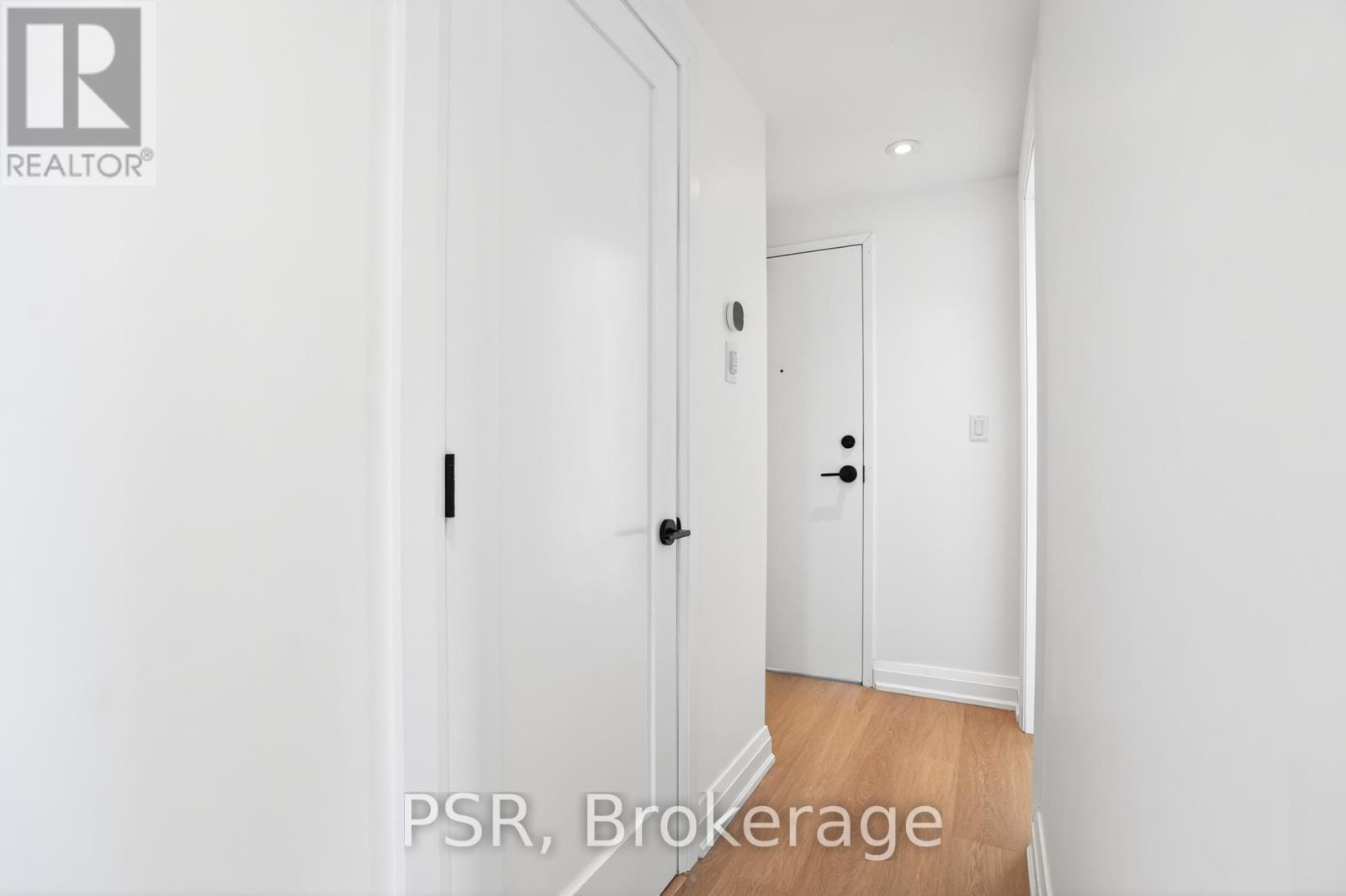 C - 218 Aileen Avenue, Toronto, Ontario  M6M 1G4 - Photo 28 - W12866592