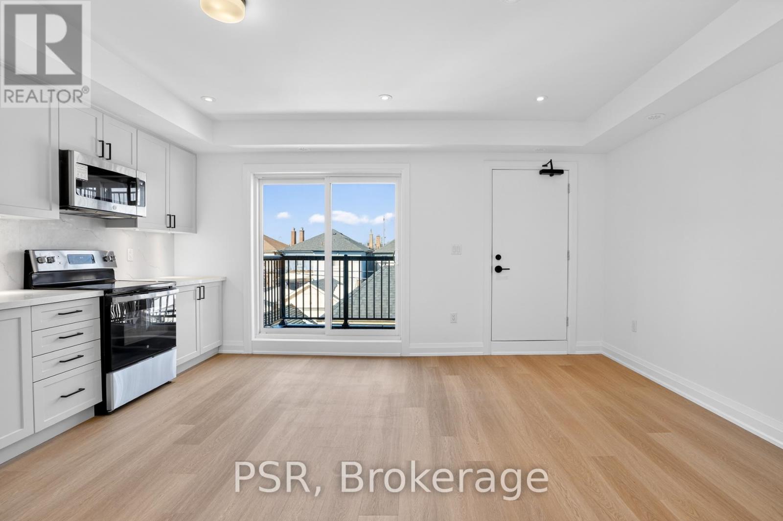 C - 218 Aileen Avenue, Toronto, Ontario  M6M 1G4 - Photo 5 - W12866592