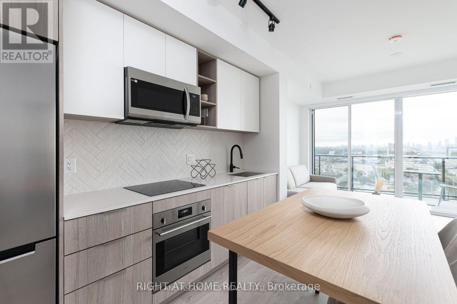 1111 - 36 Zorra Street, Toronto, Ontario  M8Z 0G5 - Photo 7 - W12866640