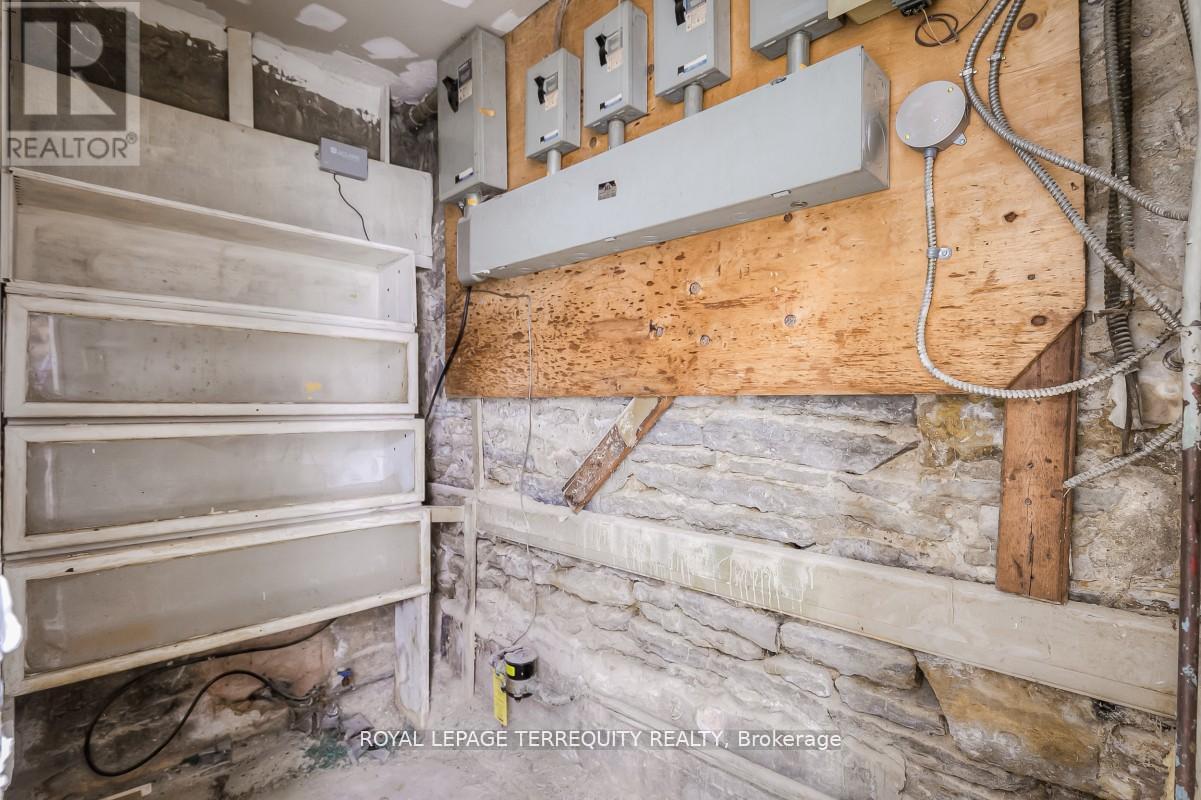 5 - 135 Jane Street, Toronto, Ontario  M6S 3Y7 - Photo 20 - W12866680