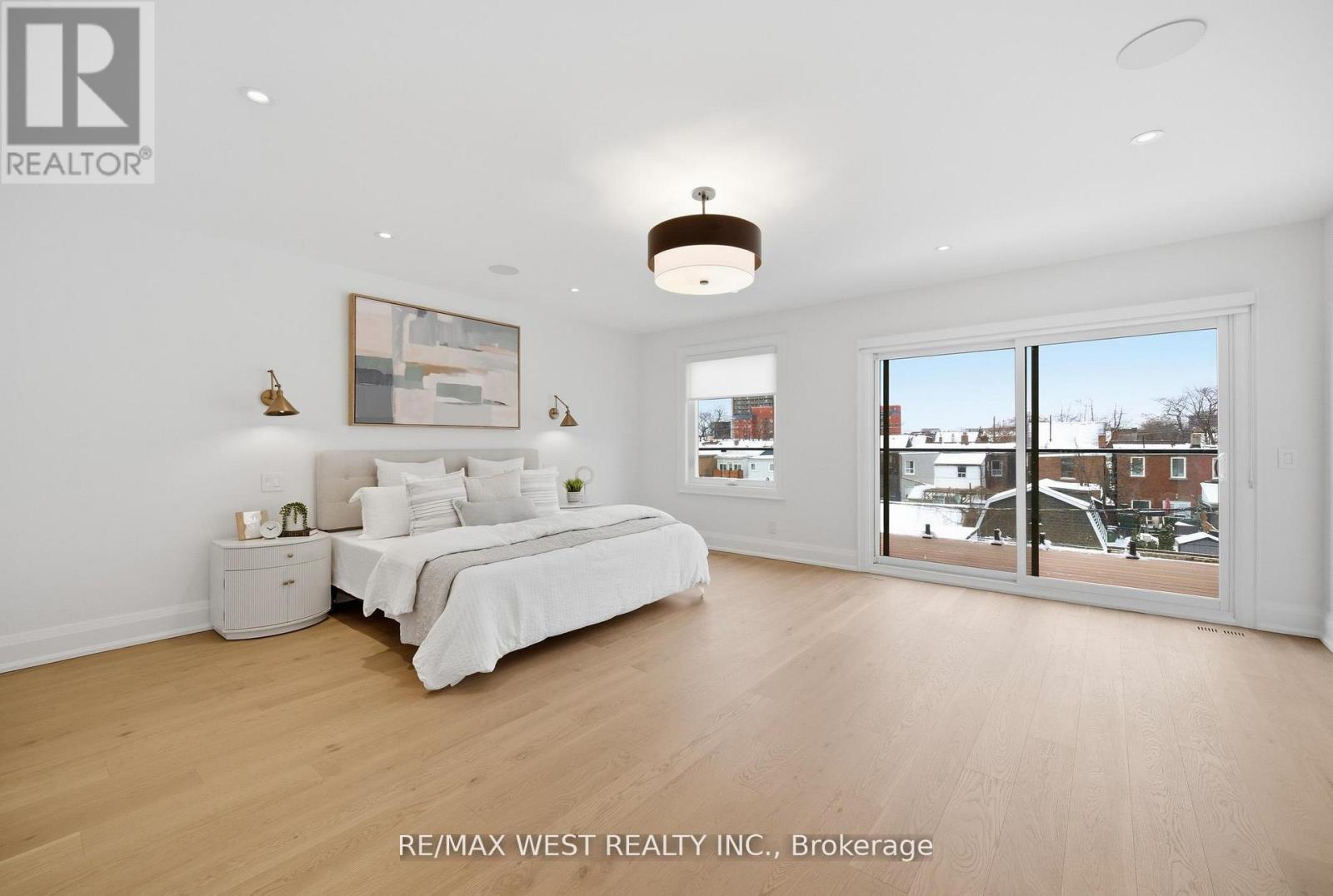 390 St Clarens Avenue, Toronto, Ontario  M6H 3W3 - Photo 20 - C12850086