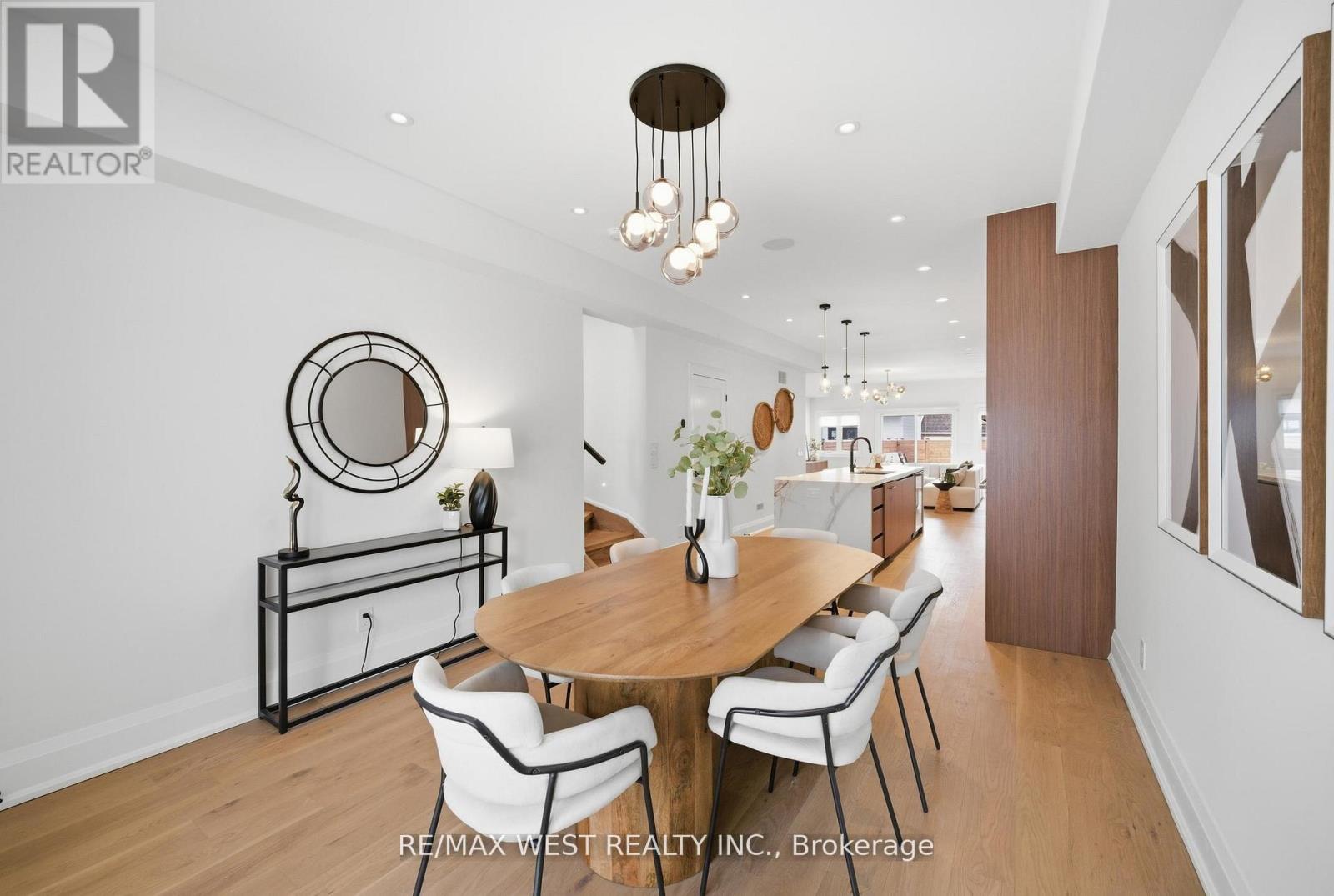 390 St Clarens Avenue, Toronto, Ontario  M6H 3W3 - Photo 7 - C12850086